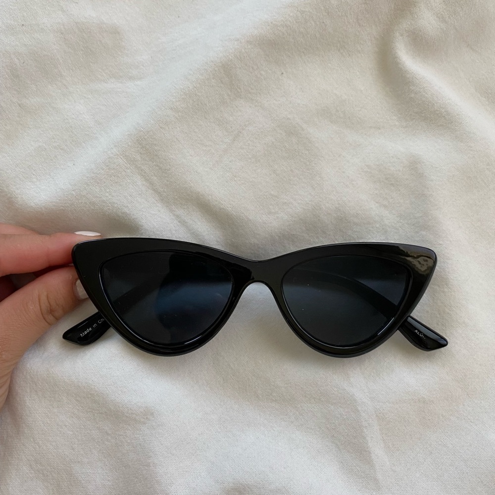 Black Cat Eye Sunglasses